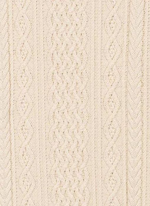 White cable swatch cashmere White traditional cable swtach for cashmere